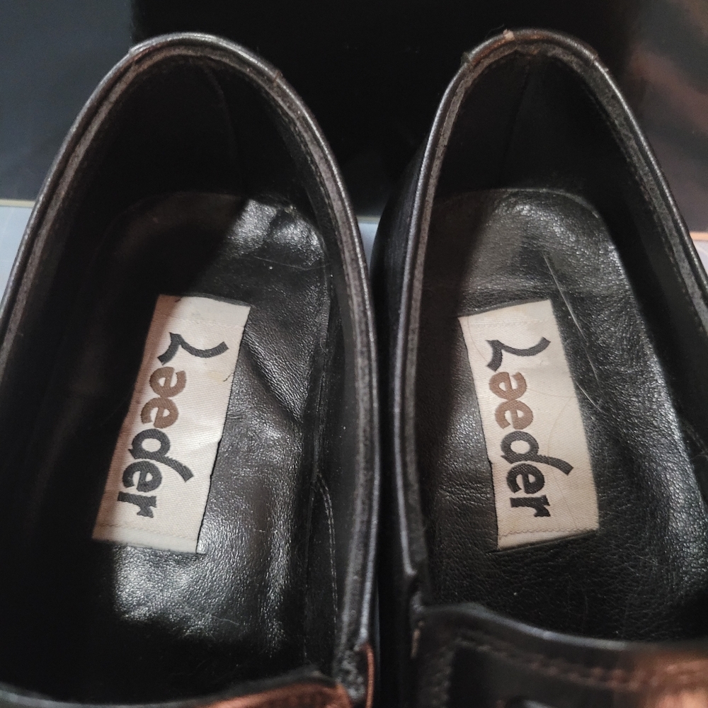 Shoes - Picture 5 of 5